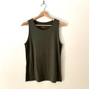 New Unbound Merino Women's Muscle Tank - Size Small